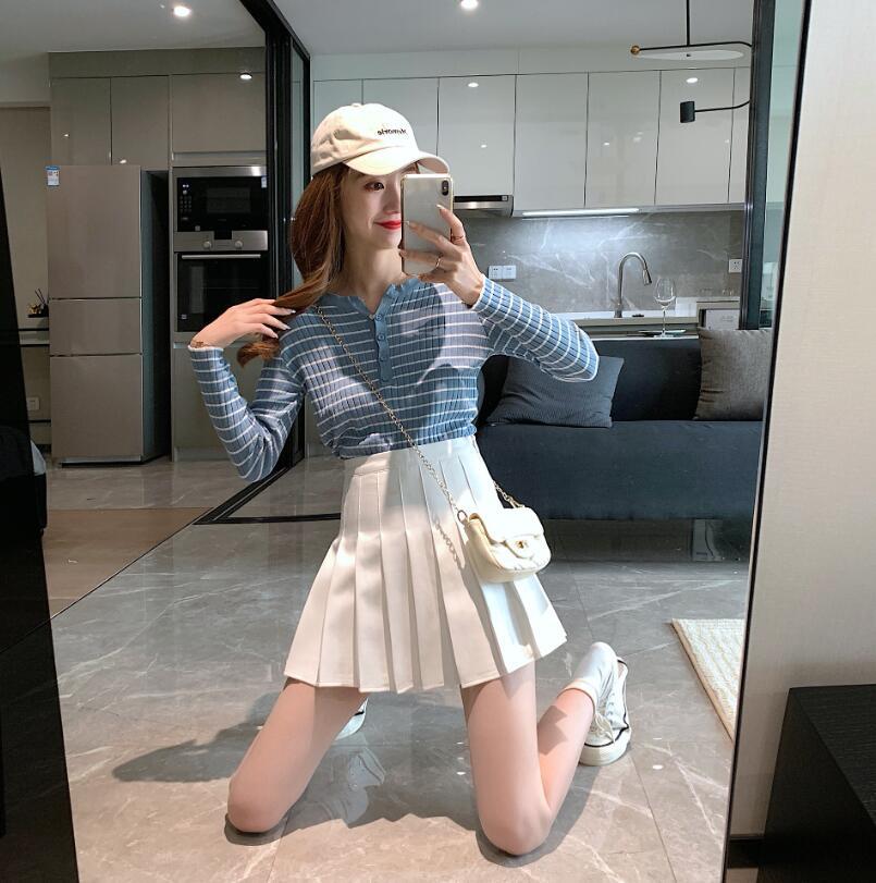 Women Pleated Skirt Cute Sweet Girl School Uniform Skirt Black White High Waist Dance Skirt Fashion Female Pleated Mini Skirts 210306