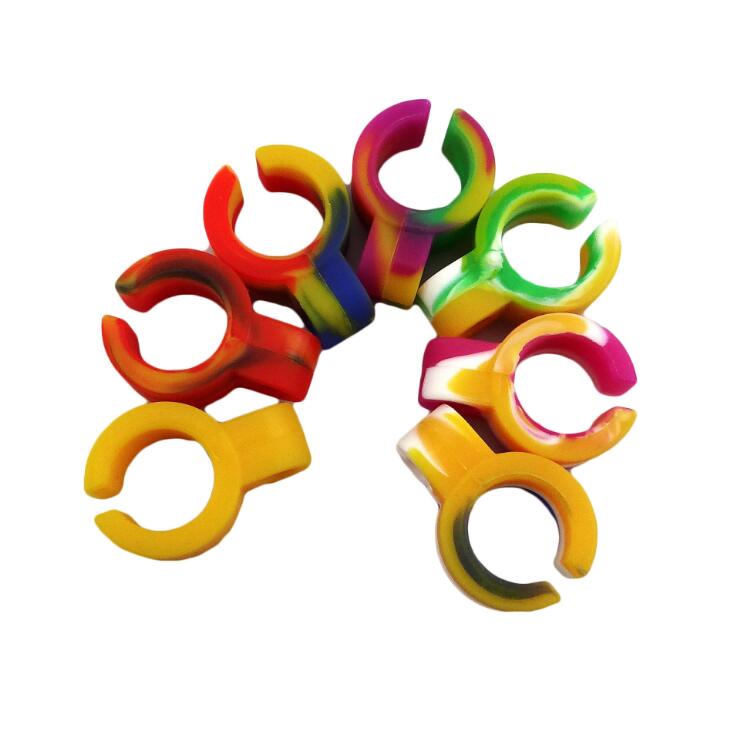Silicone Smoking Clip Smoking Cigarette Ring Holder Tobacco Joint Holder Ring Universal Size Rubber Smoking Accessories sea ship OOB5383 
Silicone Smoking Clip Smoking Cigarette Ring Holder Tobacco Joint Holder Ring Universal Size Rubber Smoking Accessories sea ship OOB5383