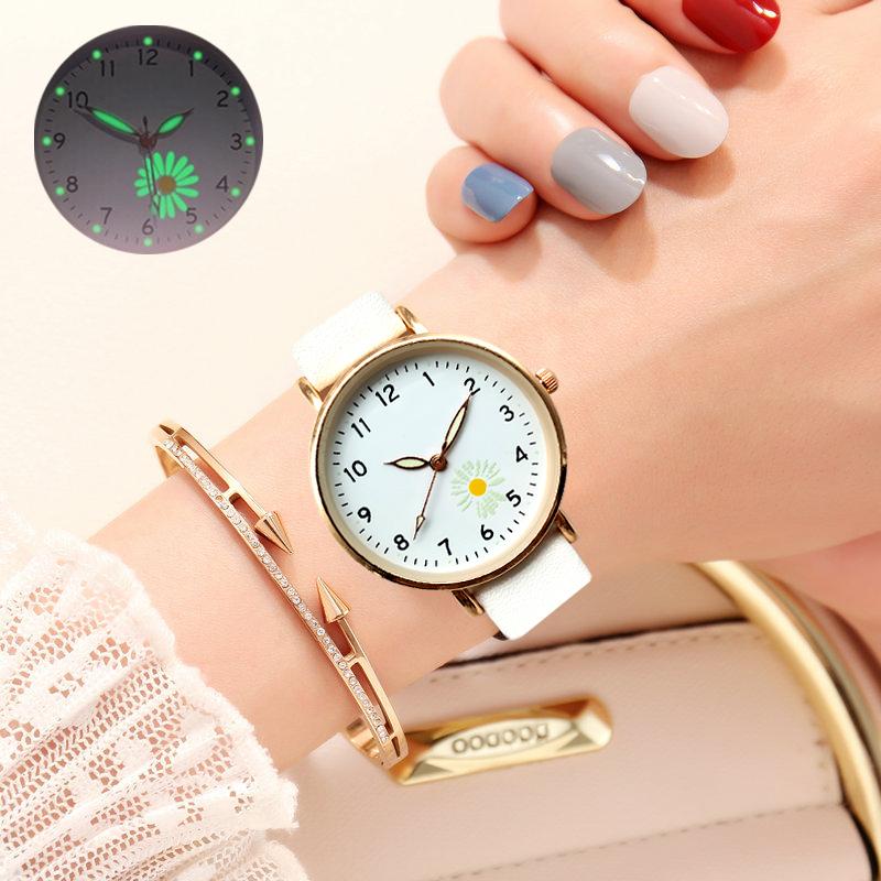 Wristwatches VSCO Small Daisies Watch Women Fashion Casual Leather Belt Watches Simple Ladies' Dial Quartz Clock Dress Women's, Aaau1
Wristwatches VSCO Small Daisies Watch Women Fashion Casual Leather Belt Watches Simple Ladies' Dial Quartz Clock Dress Women's, Aaau1