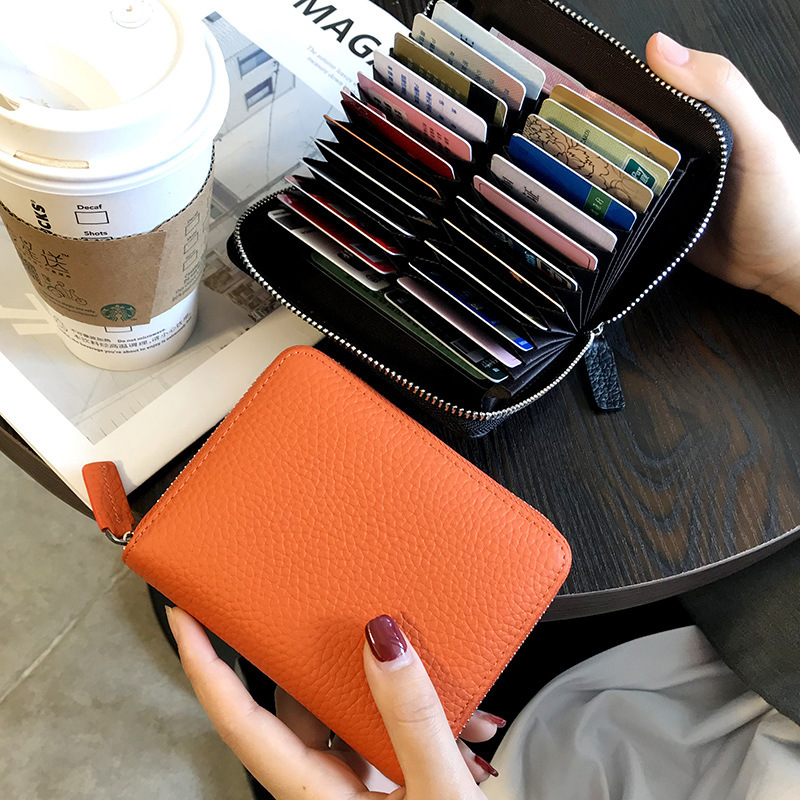 Design handbag Real cow leather bag, small and exquisite, high-end ultra-thin bank clip, more than 20 card positions, large capacity anti degaussing, Yellow
Design handbag Real cow leather bag, small and exquisite, high-end ultra-thin bank clip, more than 20 card positions, large capacity anti degaussing, Yellow
