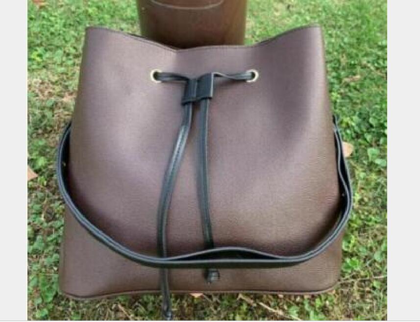 2022 Genuine PU Leather Cross Body Shoulder Bags for Women Girl Fashion Simple Portable Leisure Bucket Bag womens CrossBody Canvas Printed H
2022 Genuine PU Leather Cross Body Shoulder Bags for Women Girl Fashion Simple Portable Leisure Bucket Bag womens CrossBody Canvas Printed H