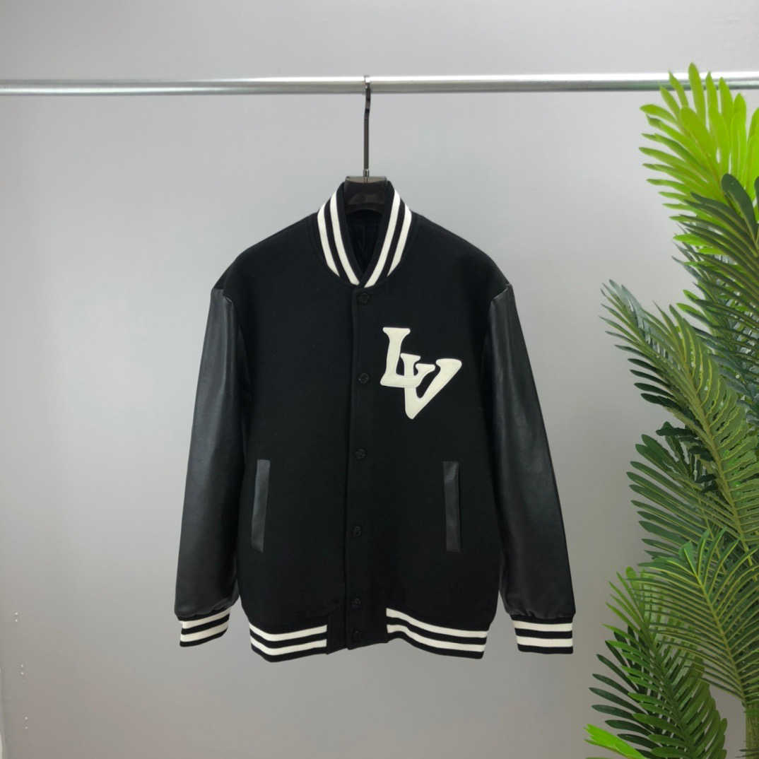 high quality Mens and womens hoodies jacket fashion Face of T Shirts goose Hoodie men women designer tracksuit new black white Asian
high quality Mens and womens hoodies jacket fashion Face of T Shirts goose Hoodie men women designer tracksuit new black white Asian