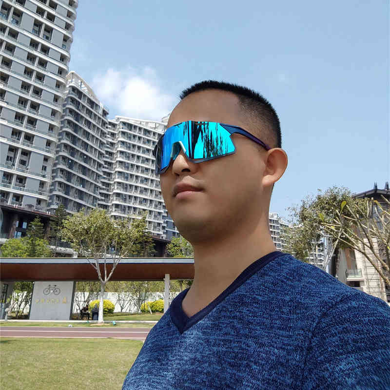 100 photochromic cycling sunglasses MTB bicycle men's cycling glasses mountain bike goggles running ski women fashion eyewear H1214
100 photochromic cycling sunglasses MTB bicycle men's cycling glasses mountain bike goggles running ski women fashion eyewear H1214