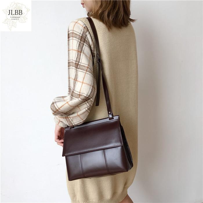 Vintage Women shoulder bag quality pu leather female Crossbody Bags 2021 new brand design lady handbag bolsa feminina Brown, Black
Vintage Women shoulder bag quality pu leather female Crossbody Bags 2021 new brand design lady handbag bolsa feminina Brown, Black