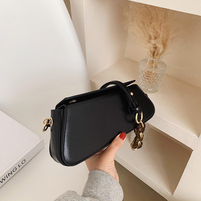 2021 Newest Personality Handbags Fashion Shaped Purse Trendy Small Tote Bags For Women Chain Messenger Bag Lock Small Square Bag, Black
2021 Newest Personality Handbags Fashion Shaped Purse Trendy Small Tote Bags For Women Chain Messenger Bag Lock Small Square Bag, Black