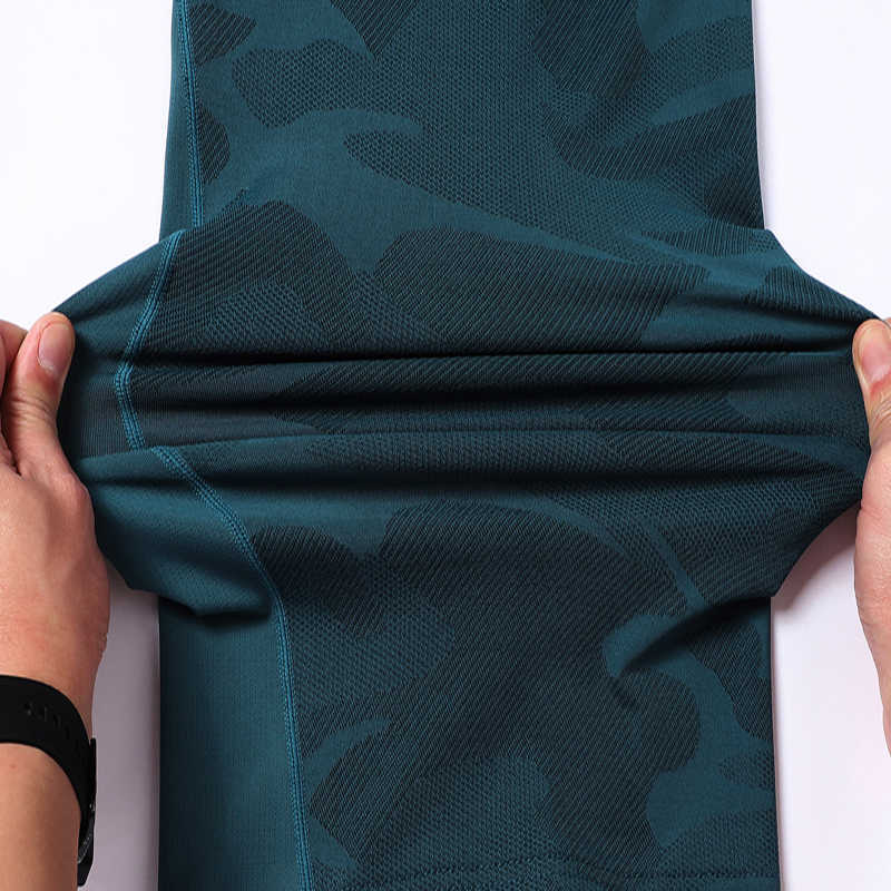 Summer Ice Silk Quick Drying Short Sleeve T Shirt Men O Neck Casual Breathable Lightweight Sports ops 210707