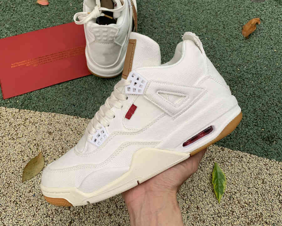 Shoes Mens Basketball 4s LVS denim Men Woman Jumpman 4 White running trainers sport Sneaker, Bubble wrap packaging
Shoes Mens Basketball 4s LVS denim Men Woman Jumpman 4 White running trainers sport Sneaker, Bubble wrap packaging