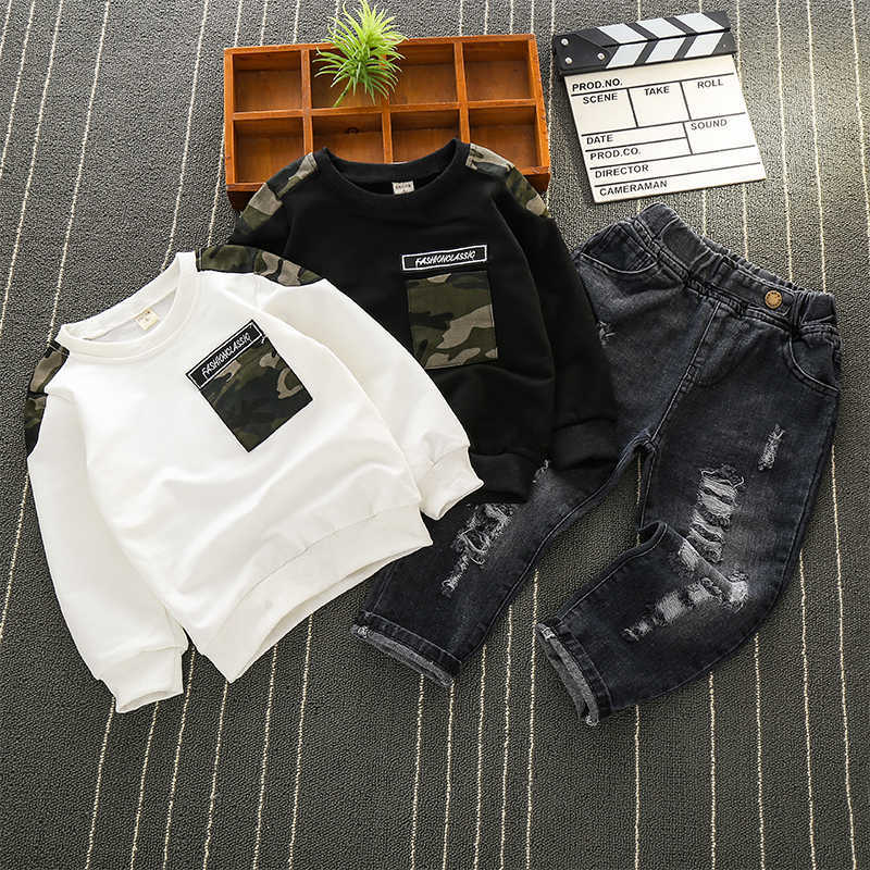 Arrival Spring and Autumn 2-piece Baby Toddler Boy Camouflage Patchwork Long-sleeve Pullover Denim Pants Set 210528