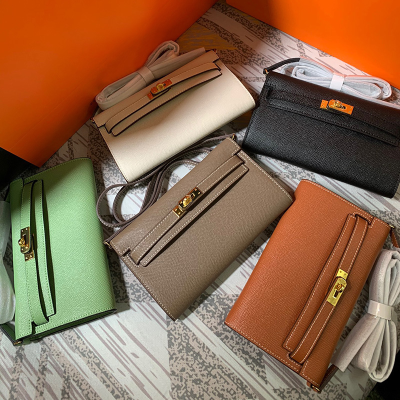 Paris brand Long Wallets Card holders Purse Passport Bags With Lock fashion cowhide Genuine leather wallet lady woman Shoulder Bag, Elephant grey
Paris brand Long Wallets Card holders Purse Passport Bags With Lock fashion cowhide Genuine leather wallet lady woman Shoulder Bag, Elephant grey