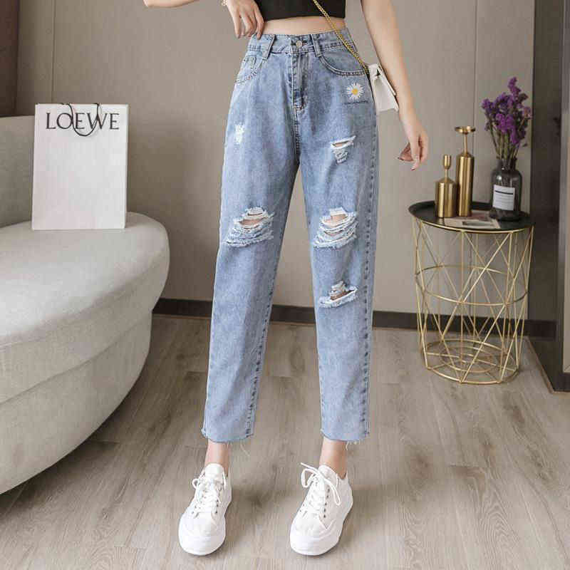 Embroidered daisy ripped jeans women loose cropped trousers summer thin high waist straight leg pants BF 211129