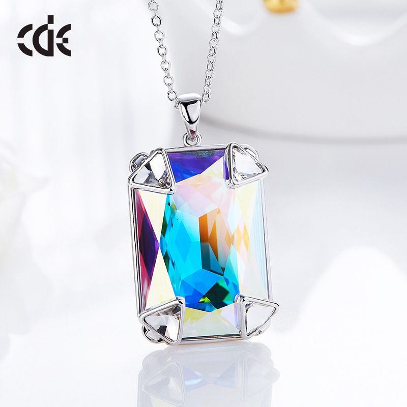 Necklace Sidel Color Sweater Clavicle with Swarovski Element Crystal Pendant, Silver
Necklace Sidel Color Sweater Clavicle with Swarovski Element Crystal Pendant, Silver