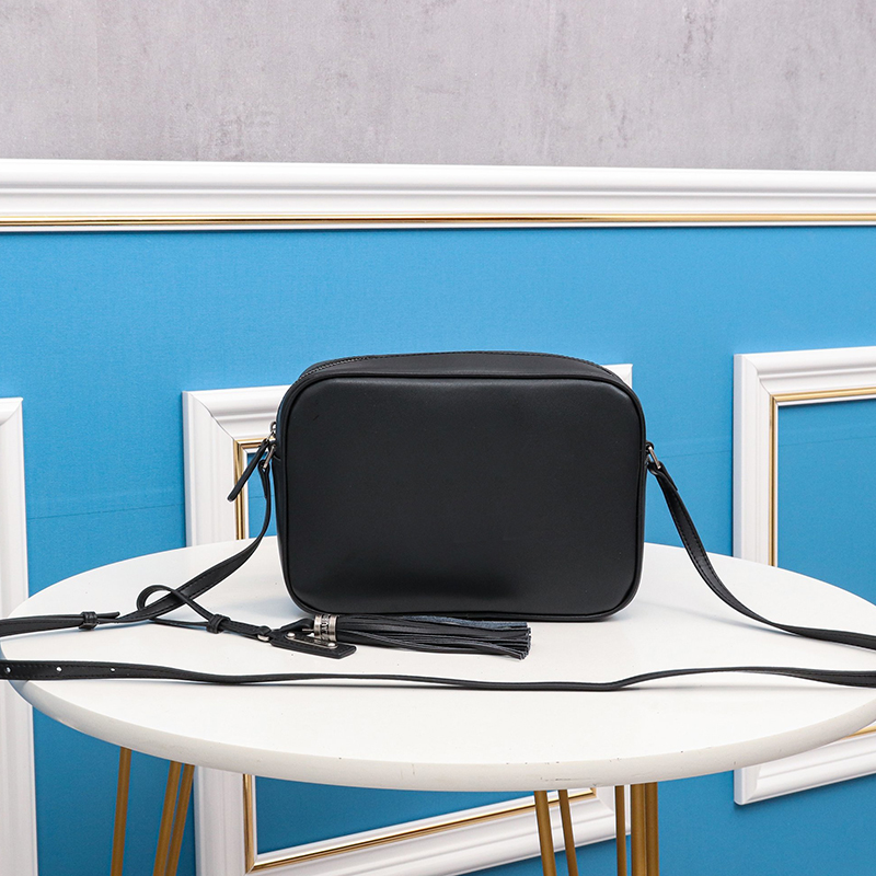 Women Fashion Bag Famous Brand Designer Shoulder Tassel Soho Bags Ladies Genuine Leather Litchi Profile Womens Messenger Black
Women Fashion Bag Famous Brand Designer Shoulder Tassel Soho Bags Ladies Genuine Leather Litchi Profile Womens Messenger Black