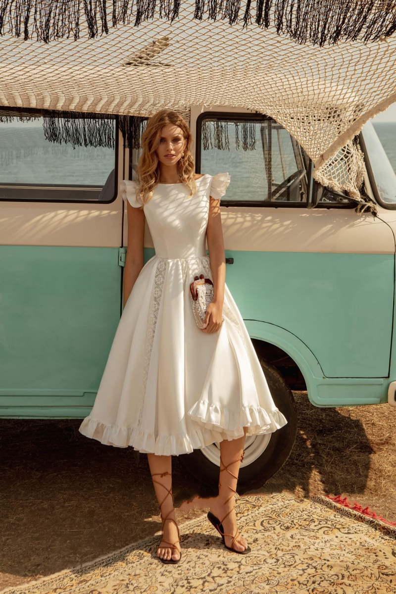 Simple Short A Line Wedding Dresses Bridal Gowns 2022 Tea Length Satin Ivory Sleeveless Open Back Ruffles Summer Vestido De Novia Boho Beach Bride Dre