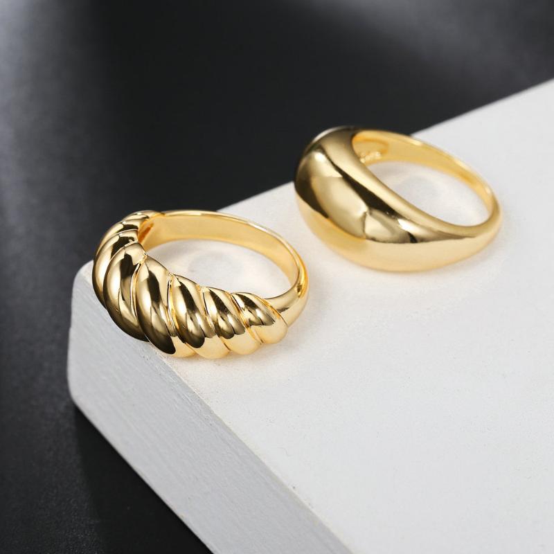 Wedding Rings Gold Color Chunky Ring For Women Round Statement Twisted Trend Twist Style Party Accessories Female Gifts Jewellry KAR128, Slivery;golden
Wedding Rings Gold Color Chunky Ring For Women Round Statement Twisted Trend Twist Style Party Accessories Female Gifts Jewellry KAR128, Slivery;golden
