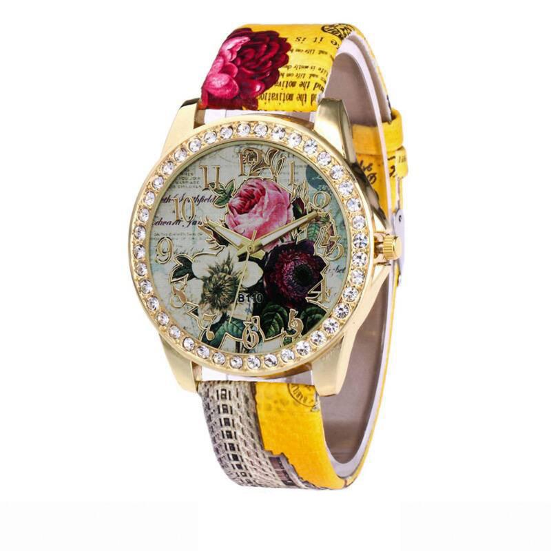 Wristwatches Retro Rose Pattern Women Watches Rhinestone Female Leather Quartz Wrist Watch Casual Elegant Ladies Zegarek Damski, Black
Wristwatches Retro Rose Pattern Women Watches Rhinestone Female Leather Quartz Wrist Watch Casual Elegant Ladies Zegarek Damski, Black