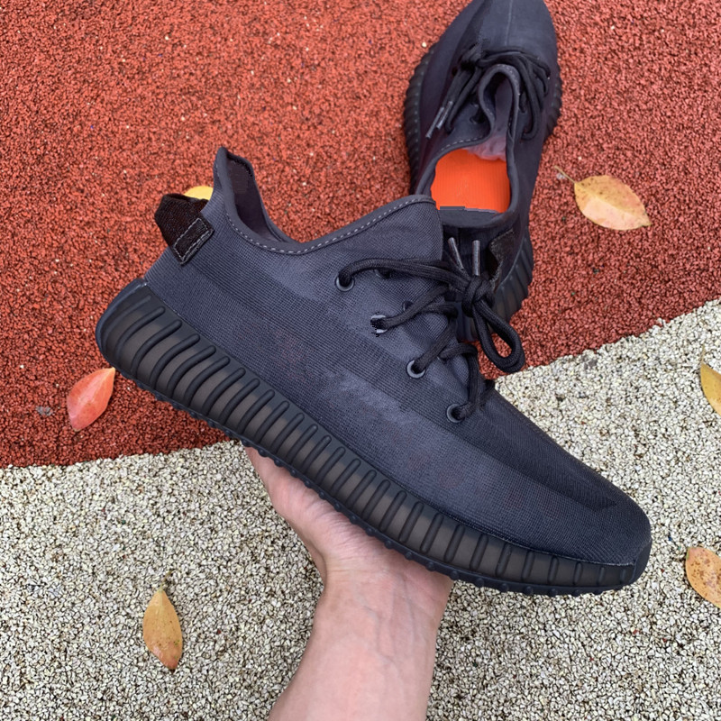 Mono Ice Clay Mist Cinder Mens Running Shoes GW2869 Women Translucent Breathable Mesh Hollow Nylon Black Sneakers GX3791 GW2871 US13 36-48
Mono Ice Clay Mist Cinder Mens Running Shoes GW2869 Women Translucent Breathable Mesh Hollow Nylon Black Sneakers GX3791 GW2871 US13 36-48