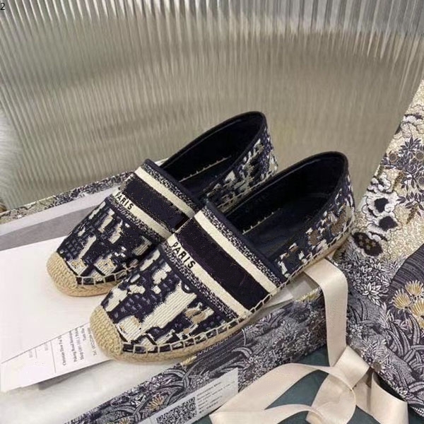 Fisherman shoes with jacquard embroidery slipper basketball air platform sandal kanye triple vintage Espadrille slides mkj0001
Fisherman shoes with jacquard embroidery slipper basketball air platform sandal kanye triple vintage Espadrille slides mkj0001