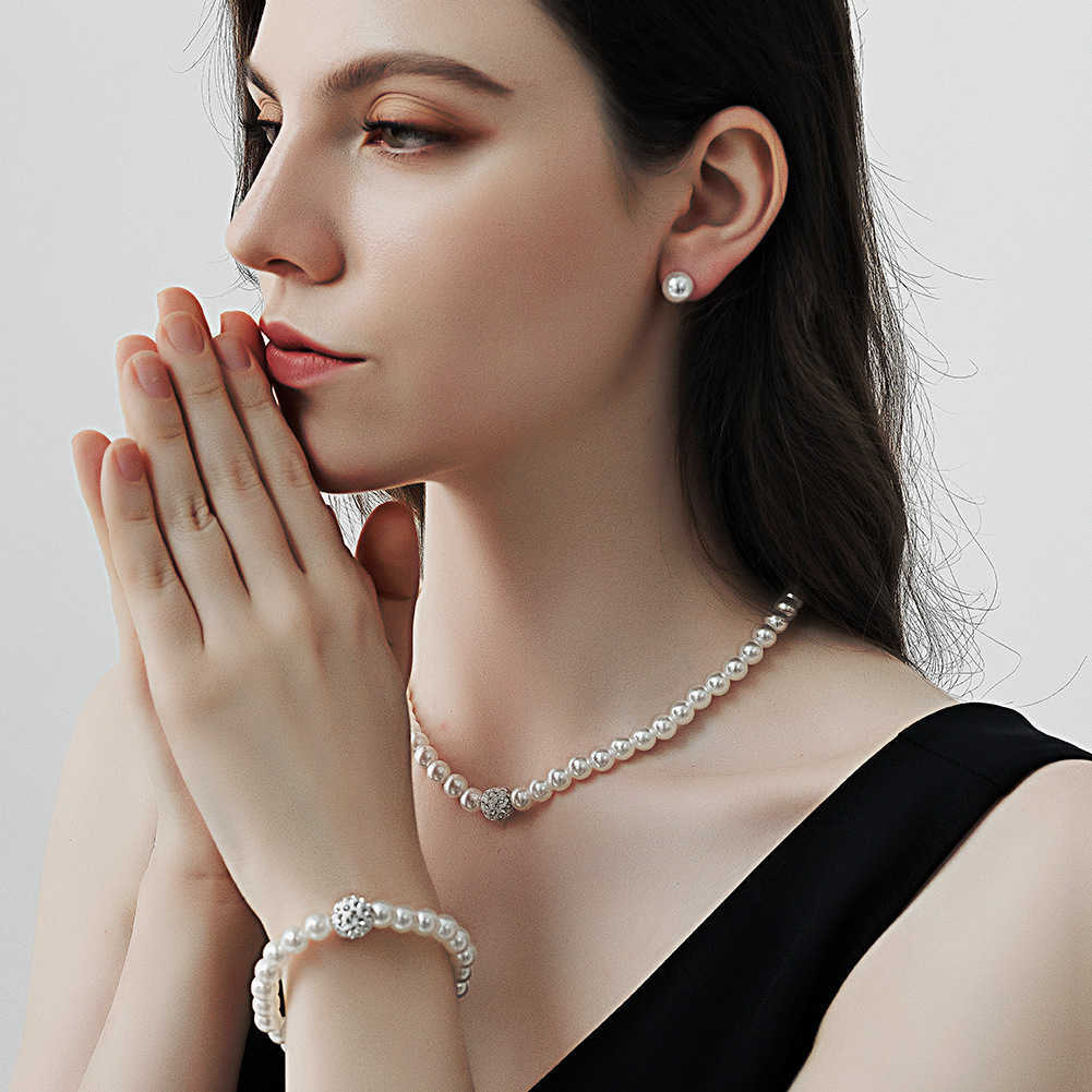 Korean bridal jewelry necklace earrings bracelets three piece wedding dress with accessories simple daily pearl set chain, Black
Korean bridal jewelry necklace earrings bracelets three piece wedding dress with accessories simple daily pearl set chain, Black