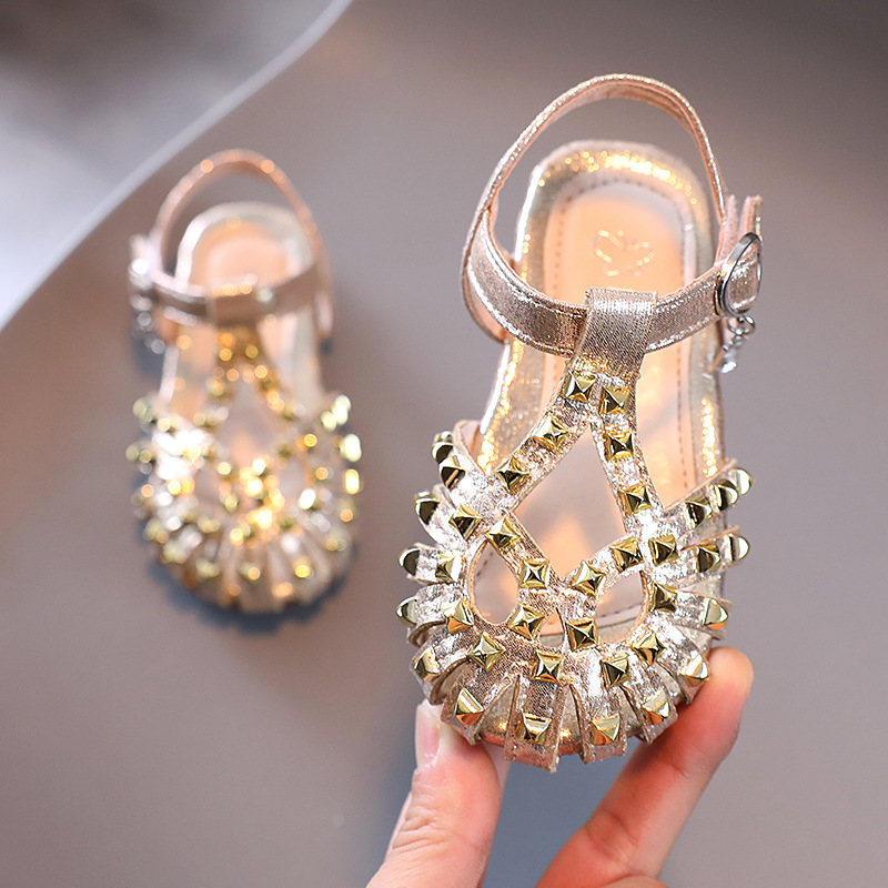 2021 Girls Summer Sandals for Girls Dress Shoes 1-6 Years Girl Rivets Princess Summer Toddler Kids Flat Shoes Baby Sandals 21-30, Pink
2021 Girls Summer Sandals for Girls Dress Shoes 1-6 Years Girl Rivets Princess Summer Toddler Kids Flat Shoes Baby Sandals 21-30, Pink