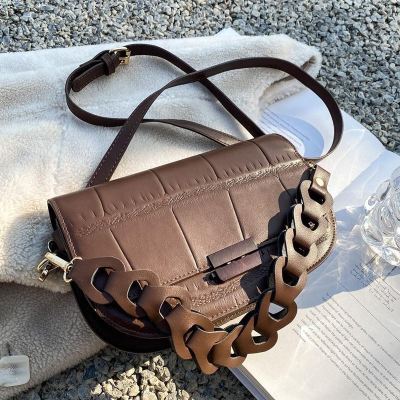 Winter texture small bag New Fashion Shoulder Bag retro woven messenger women's luxury bags designer handbags, Beige
Winter texture small bag New Fashion Shoulder Bag retro woven messenger women's luxury bags designer handbags, Beige