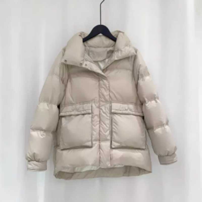 Stand Collar Women's Down jacket Short Fashion Winter Bread Coat Female White Duck Casual Wild Clothing 211018