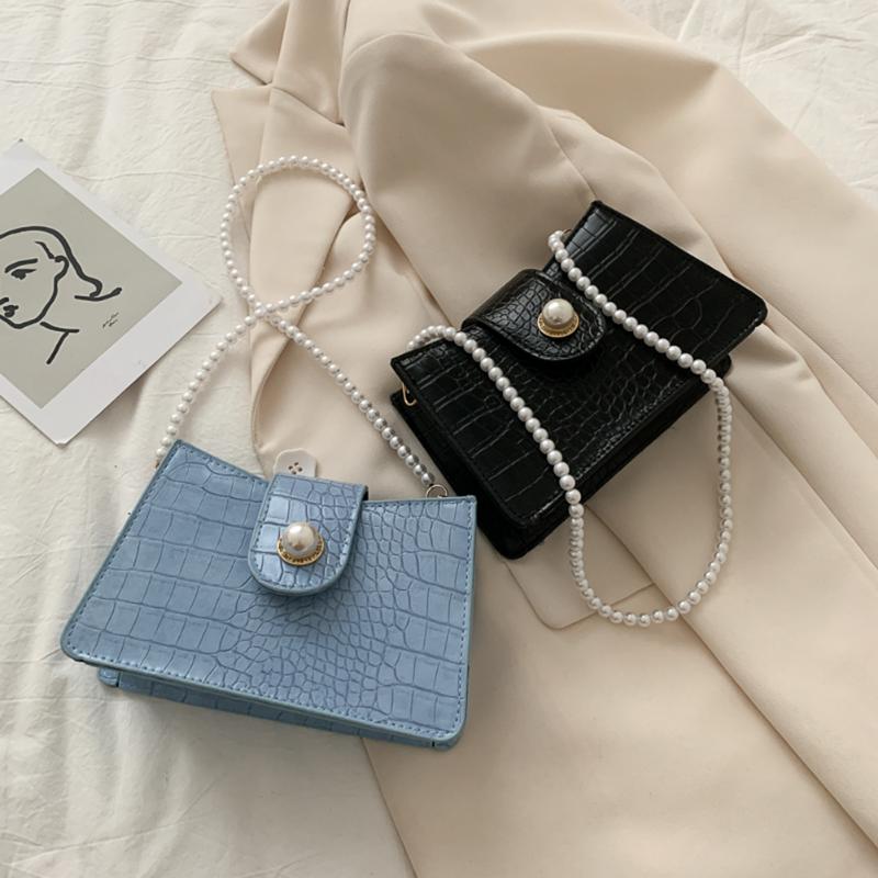 Fashion Alligator Pattern PU Leather Handbag Portable Women Small Pearl Chain Underarm Shoulder Bags Female Casual Street Totes, Black
Fashion Alligator Pattern PU Leather Handbag Portable Women Small Pearl Chain Underarm Shoulder Bags Female Casual Street Totes, Black