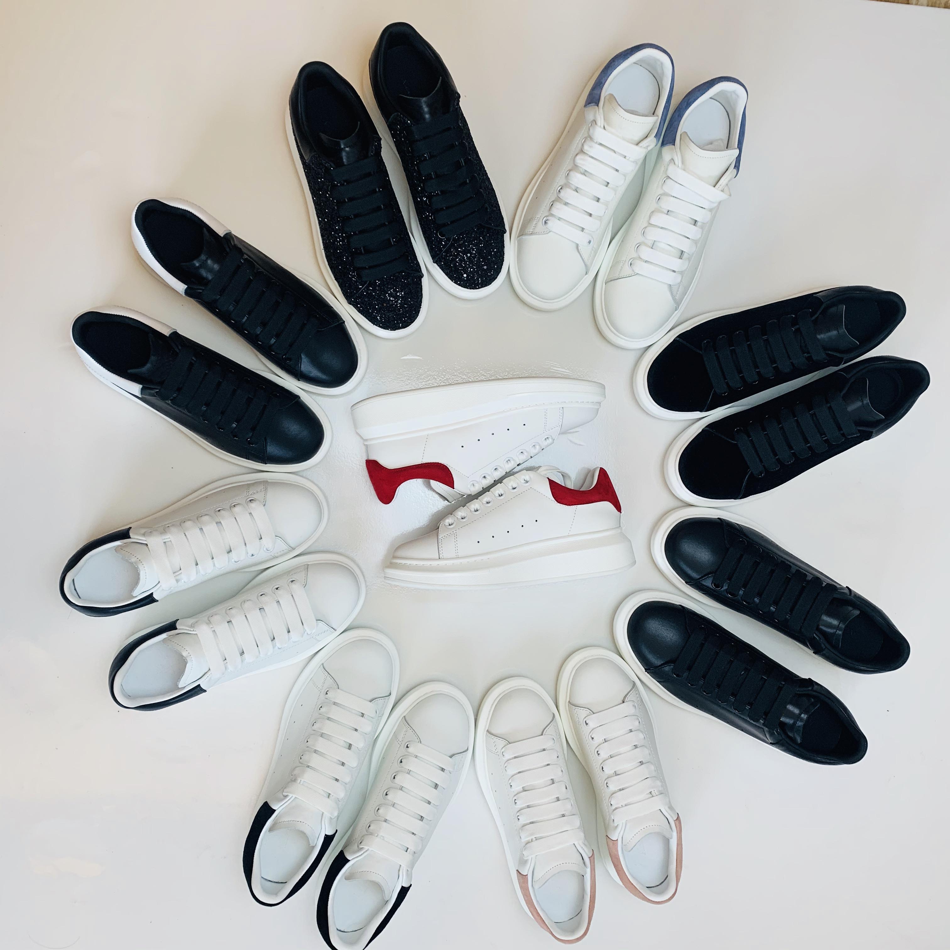 2021 Men Shoes Fashion Women Shoes Men's Leather Lace Up Platform Oversized Sole Sneaker White Black Casual Shoes With Box top quality
2021 Men Shoes Fashion Women Shoes Men's Leather Lace Up Platform Oversized Sole Sneaker White Black Casual Shoes With Box top quality