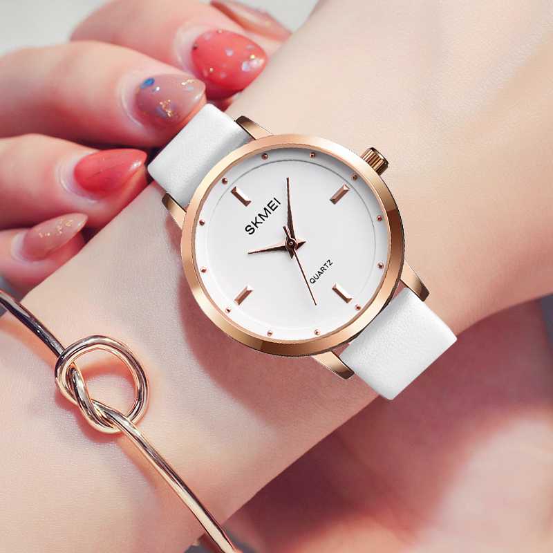 Wristwatches SKMEI Women's Watch Quality Leather Wrist Fashion Waterproof Quartz Ladies Female Clock Relogio Feminino 1457, Black white watch
Wristwatches SKMEI Women's Watch Quality Leather Wrist Fashion Waterproof Quartz Ladies Female Clock Relogio Feminino 1457, Black white watch