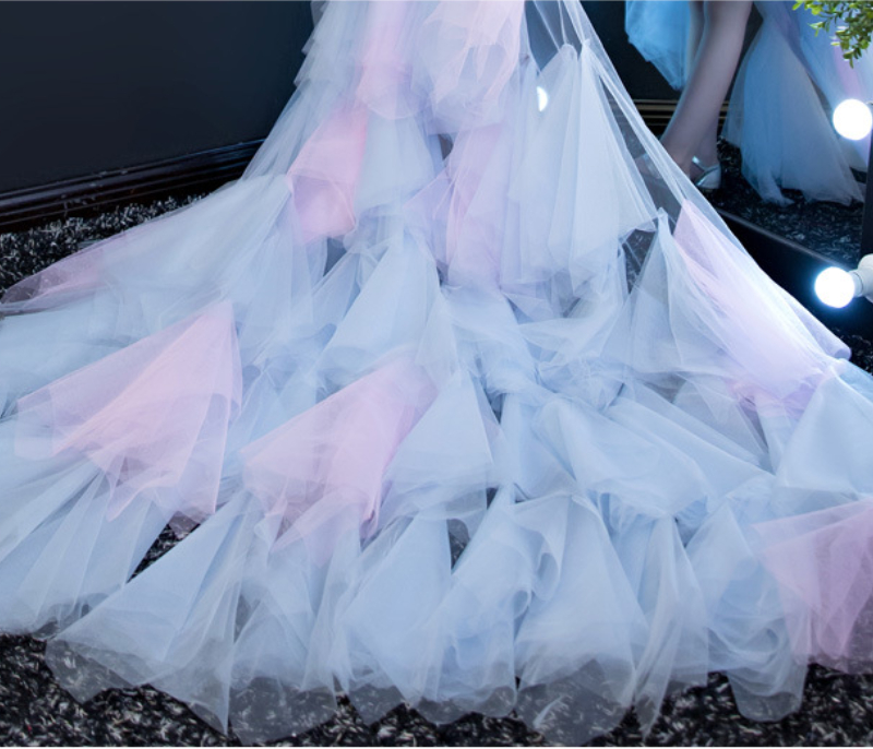 2021 Cute Flower Girl Dresses for Wedding High Low 3D Floral Appliques Tiered Skirts Girls Pageant Dress A Line Kids Birthday Party Gowns