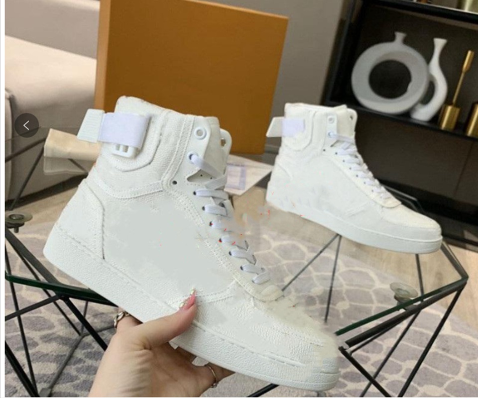 High-quality iconic Damier graphite canvas luxury casual shoes printed leather hook and loop strap sneakers
High-quality iconic Damier graphite canvas luxury casual shoes printed leather hook and loop strap sneakers