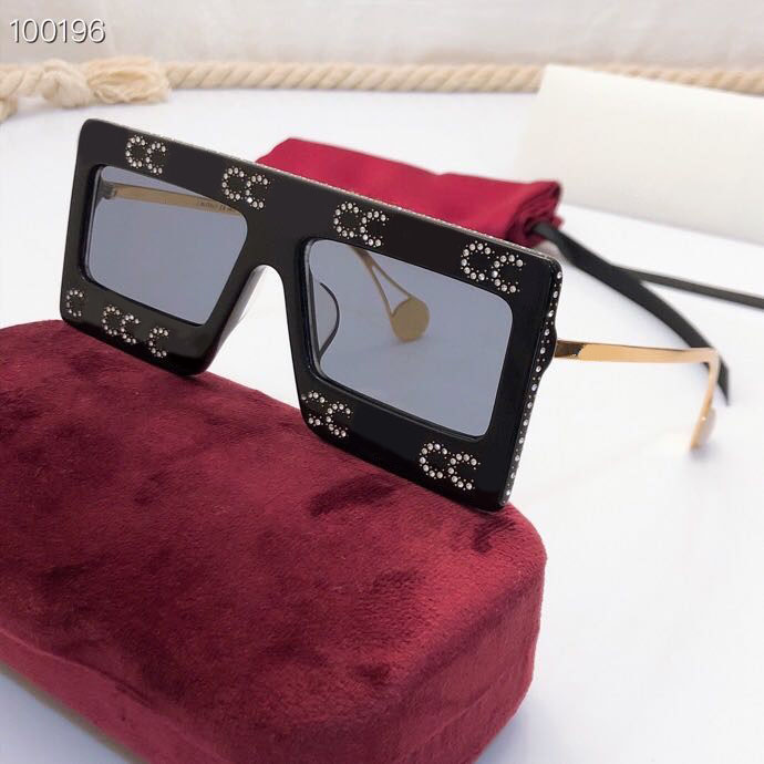 Womens Sunglasses For Women and Men Summer style 0431 Anti-Ultraviolet Retro Plate Square Full frame fashion Eyeglasses Random Box
Womens Sunglasses For Women and Men Summer style 0431 Anti-Ultraviolet Retro Plate Square Full frame fashion Eyeglasses Random Box