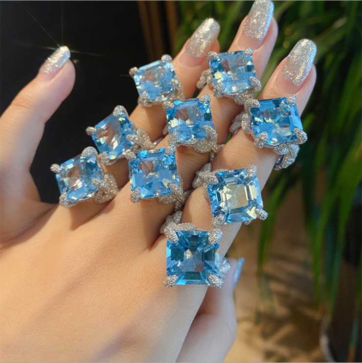 Cluster Rings Inlaid Ascher Craft Natural Aquamarine Topaz Ring Female, Golden;silver
Cluster Rings Inlaid Ascher Craft Natural Aquamarine Topaz Ring Female, Golden;silver