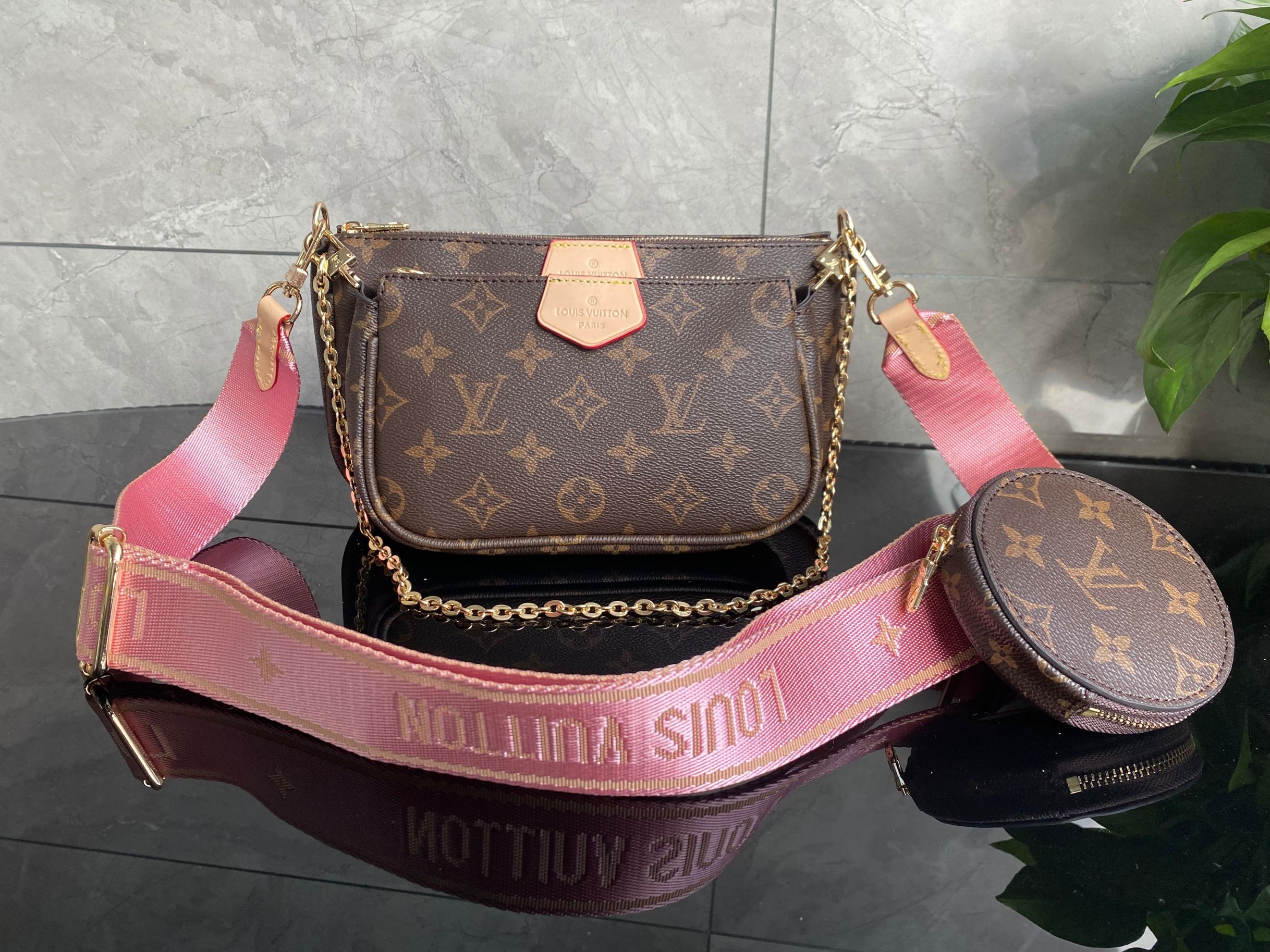 GGLVLouis
Vitton YSL
VUTTON Luxury women mini pochettes Handtasche borsa shoulder bag womens crossbody Waist Bolso lea
GGLVLouis
Vitton YSL
VUTTON Luxury women mini pochettes Handtasche borsa shoulder bag womens crossbody Waist Bolso lea