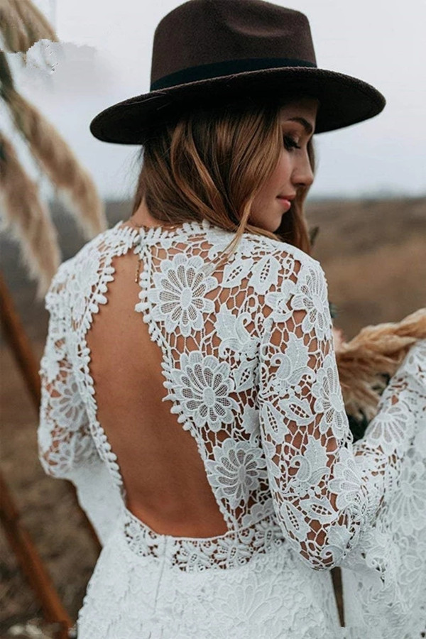 French Macrame Lace Wedding Dresses with Long Bell Sleeves 2022 V-neck Backless Bohemain Country Beach Hippie Bride Dress