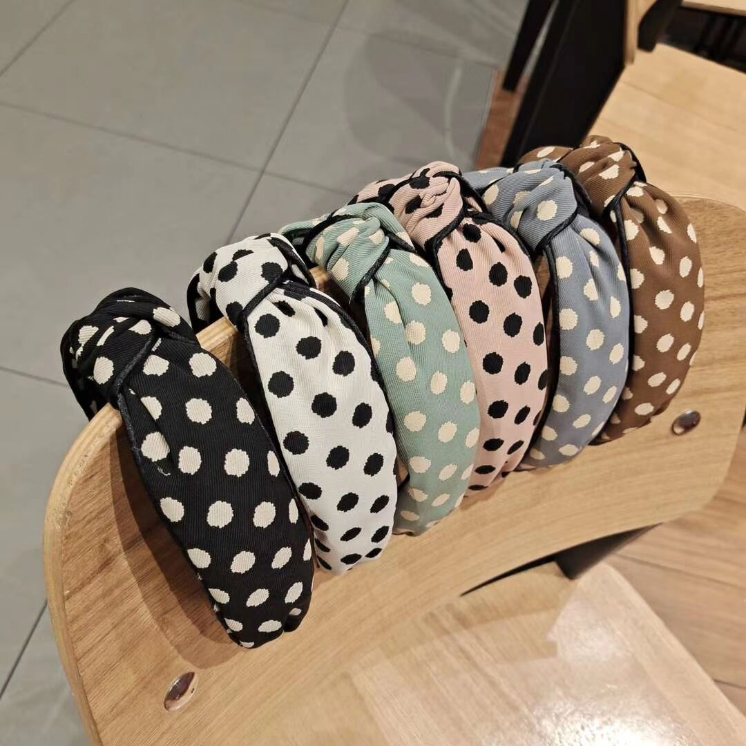20colors Wholesale Vintage Fashion Designer Headbands Luxury Women Letter Print Wide Edge HairHoop Leather Sports HeadWrap Headwears Hair Jewelry Accessories
20colors Wholesale Vintage Fashion Designer Headbands Luxury Women Letter Print Wide Edge HairHoop Leather Sports HeadWrap Headwears Hair Jewelry Accessories