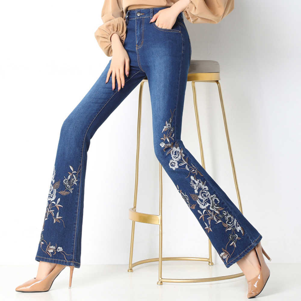 Embroidered Flower Denim Jeans For Women Fashion High Waist Flare Pants Casual Loose Stretch Trousers 210922