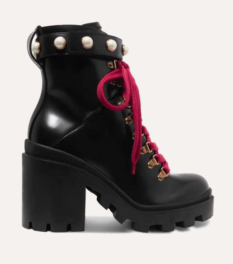 Top Luxury Winter Crystal Straps Women Boot Booties Black Genuine Leather Ankle Boots Chunky Combat Comfort Walking Shoes EU35-42
Top Luxury Winter Crystal Straps Women Boot Booties Black Genuine Leather Ankle Boots Chunky Combat Comfort Walking Shoes EU35-42
