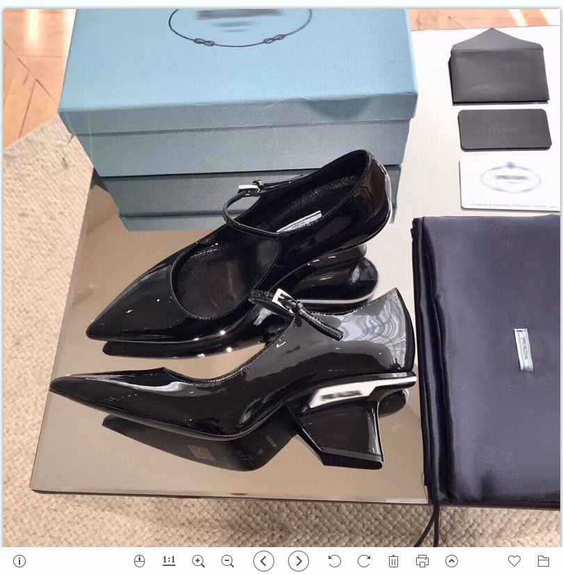 2021 Good Quality Fashion Women Luxurys Designers Shoes Designer Sandals Womens Luxury High Heels Sandal Dress Shoess With Box Size 35-41 -G371, Black
2021 Good Quality Fashion Women Luxurys Designers Shoes Designer Sandals Womens Luxury High Heels Sandal Dress Shoess With Box Size 35-41 -G371, Black