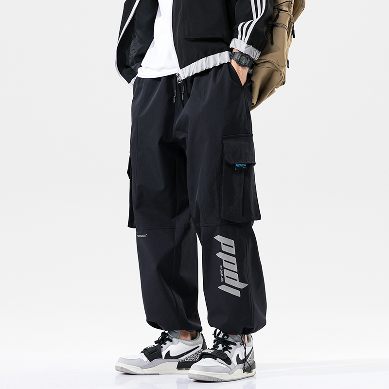 2021 New Hip Hop Army Green Joggers Sweatpants Overalls Men Ribbons Streetwear Pants Women Fashions Trousers LZW5, Black
2021 New Hip Hop Army Green Joggers Sweatpants Overalls Men Ribbons Streetwear Pants Women Fashions Trousers LZW5, Black