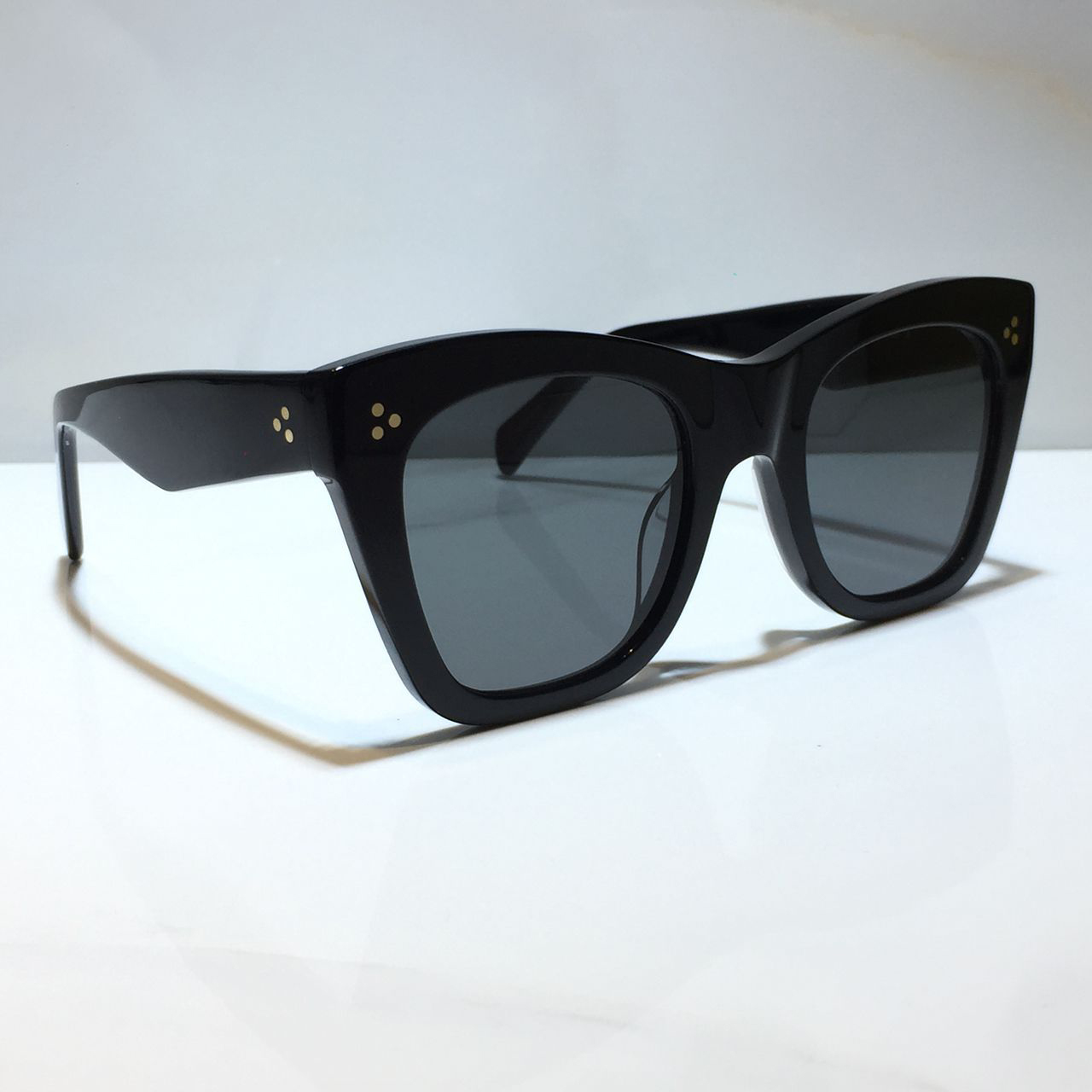 OOO 2023 Sunglasses Sunglasses For women Summer CAT EYES style Anti-Ultraviolet 4S004 Retro Plate Oval full frame fashion
OOO 2023 Sunglasses Sunglasses For women Summer CAT EYES style Anti-Ultraviolet 4S004 Retro Plate Oval full frame fashion