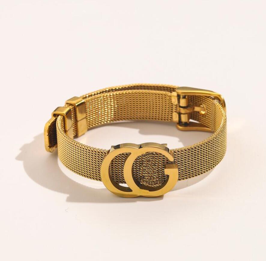 Top Quality 100% Stainless Steel Charm Bracelets for Mens Womens Designer Extravagant Brand Double Letter Gold Plated Bangle Fashion Adjustable Bracelet Chain
Top Quality 100% Stainless Steel Charm Bracelets for Mens Womens Designer Extravagant Brand Double Letter Gold Plated Bangle Fashion Adjustable Bracelet Chain
