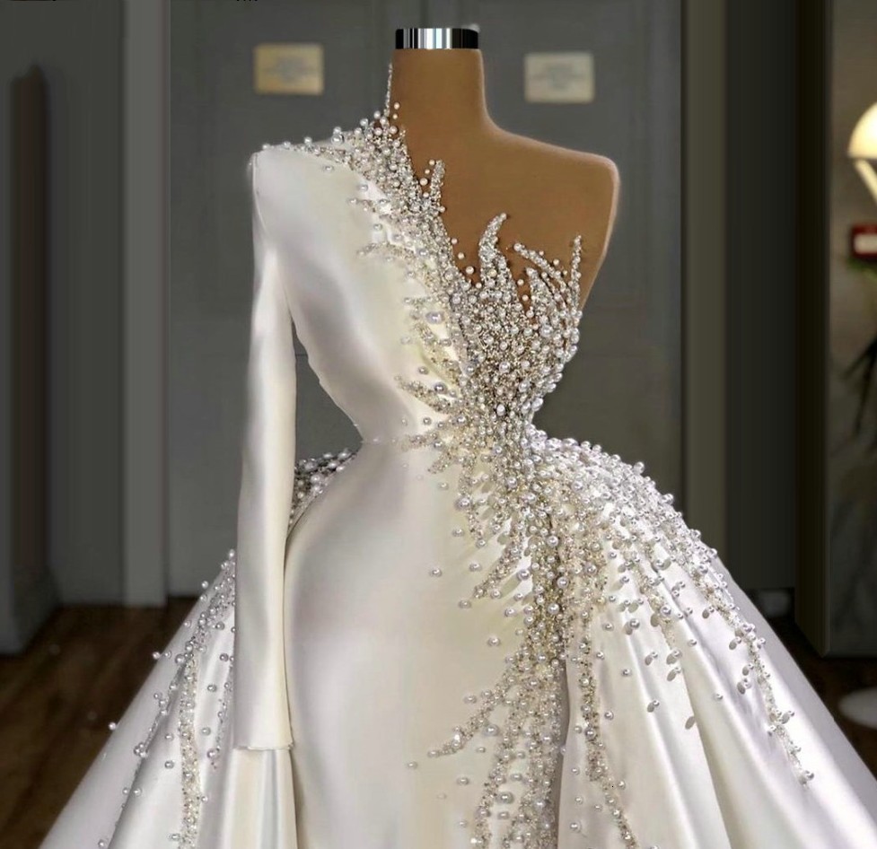 2021 New One Shoulder Long Sleeve Mermaid Satin Wedding Es with Detachable Train Luxury Heavy Pearls Bridal Gowns Vestidos De Noiva 0a5q, Black
2021 New One Shoulder Long Sleeve Mermaid Satin Wedding Es with Detachable Train Luxury Heavy Pearls Bridal Gowns Vestidos De Noiva 0a5q, Black