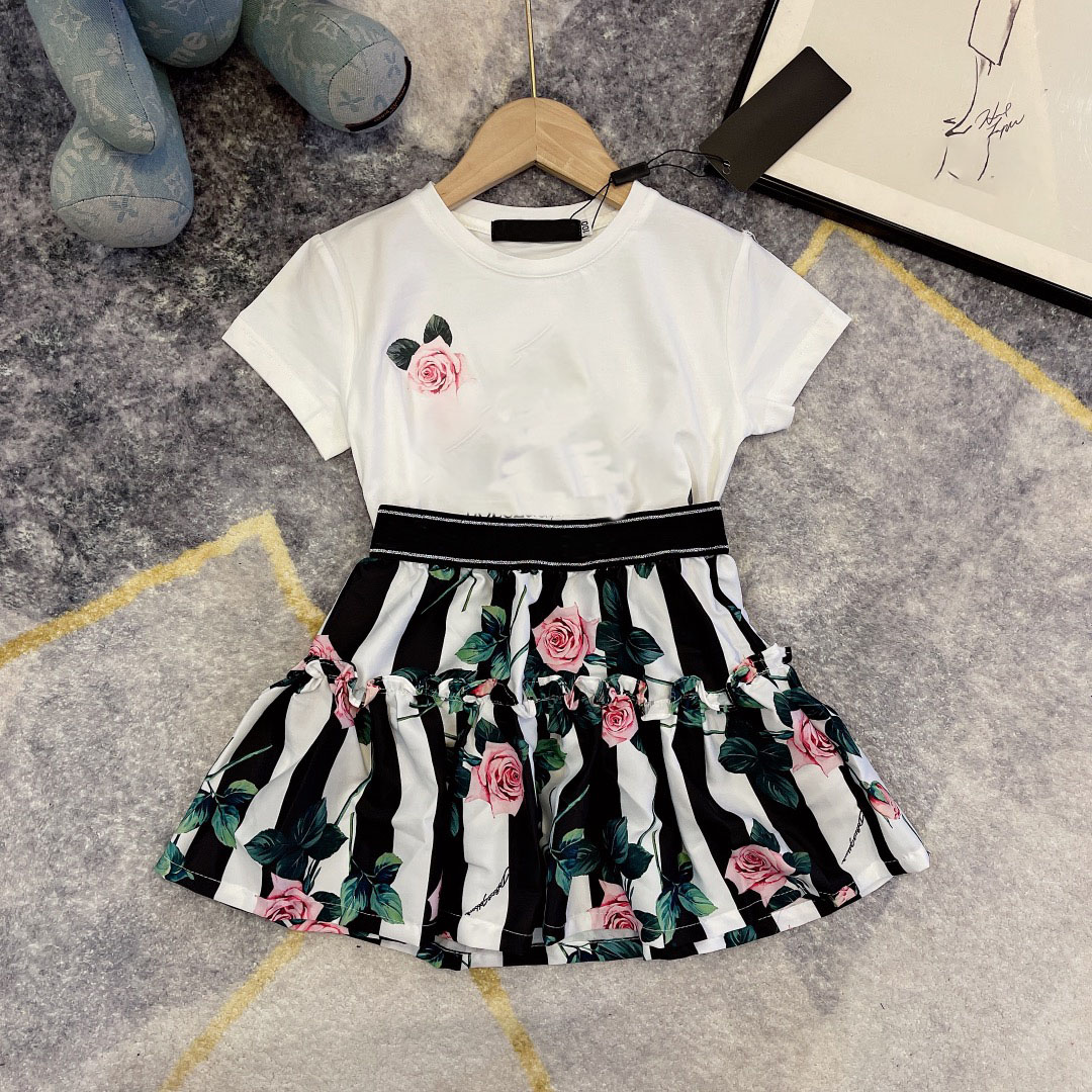 designer kids casual skirts sets cotton childrens suit brand girls clothing otton tees size -150 Classic pink rose, White
designer kids casual skirts sets cotton childrens suit brand girls clothing otton tees size -150 Classic pink rose, White