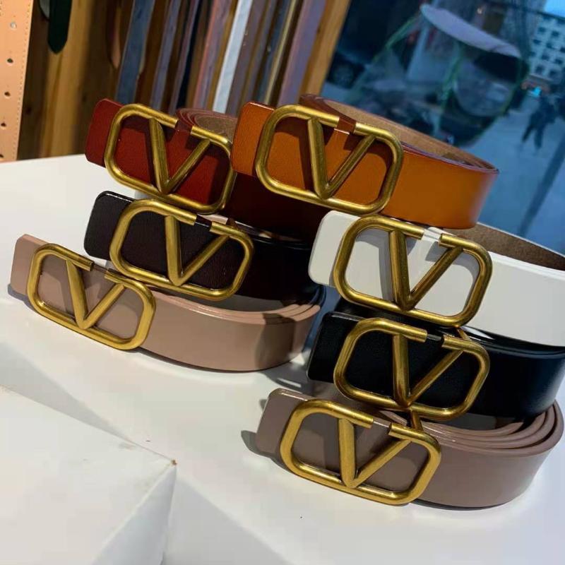 Belts High-quality Fashion Women's Designer Leisure Cowhide Genuine Leather Letter V Smooth Buckle Waistb, Red
Belts High-quality Fashion Women's Designer Leisure Cowhide Genuine Leather Letter V Smooth Buckle Waistb, Red