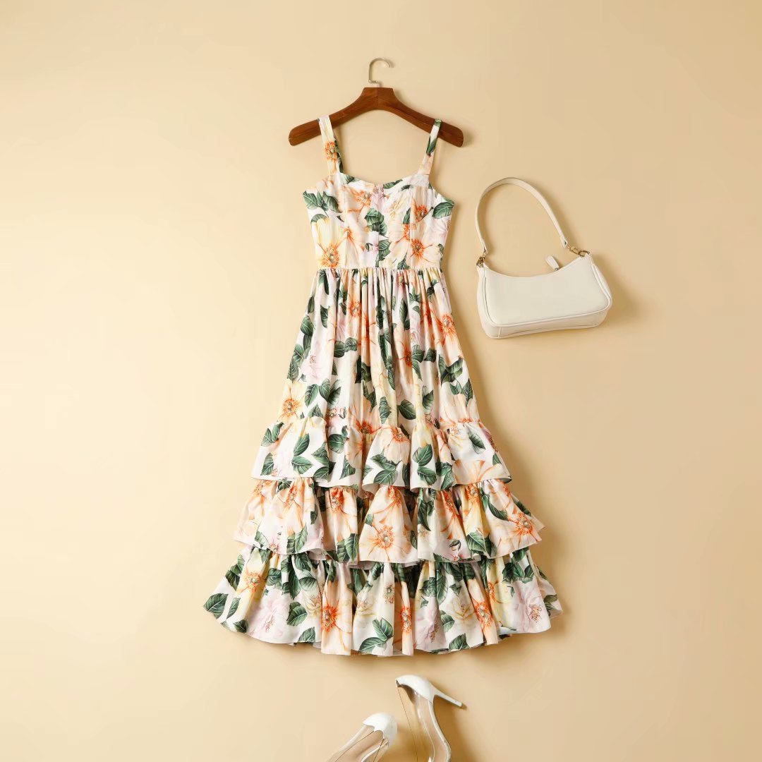 2021 Runway Dress Spring Summer Dress Spaghetti Strap Brand Same Style Empire Womens Dress Fashion High Quality NISHI, Black
2021 Runway Dress Spring Summer Dress Spaghetti Strap Brand Same Style Empire Womens Dress Fashion High Quality NISHI, Black