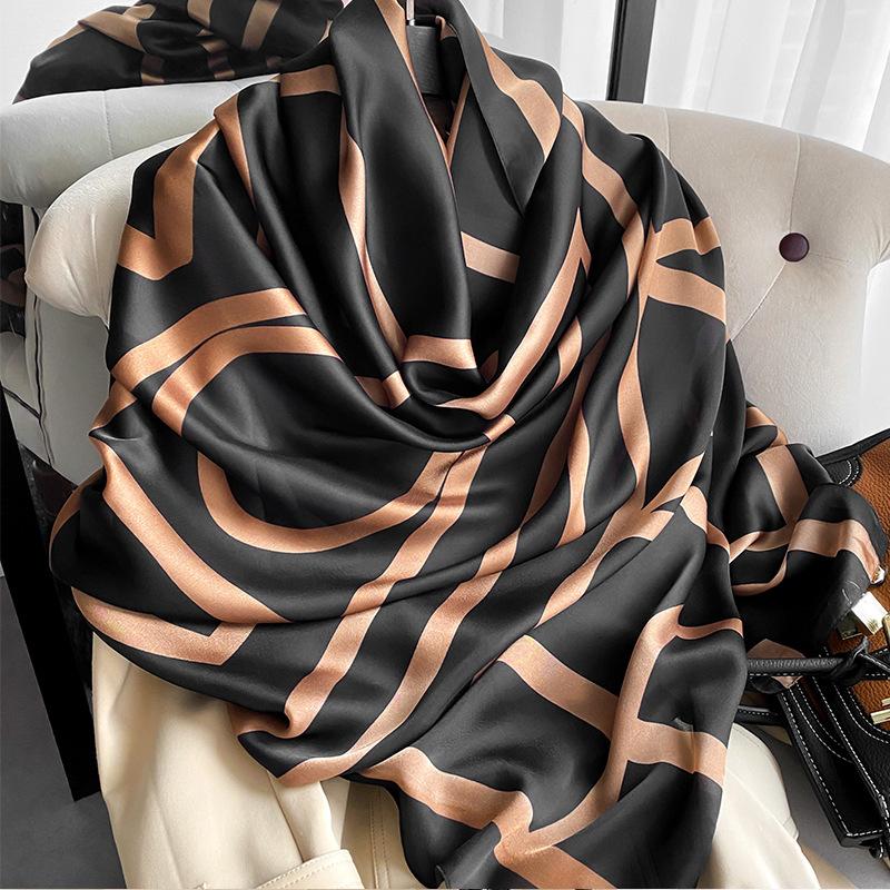 Scarves 2021 Spring Summer Women's Silk Scarf Simulation 90 Small Square Korean Fashion Professional Printed, Blue;gray
Scarves 2021 Spring Summer Women's Silk Scarf Simulation 90 Small Square Korean Fashion Professional Printed, Blue;gray