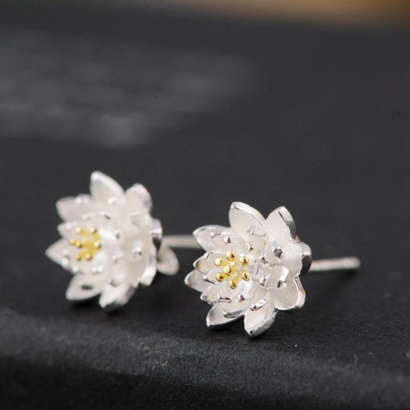 Stud 925 Sterling Silver Flower Earrings Cute Women Vintage Party Wedding Jewelry Gifts For Girls Lovely, Golden;silver
Stud 925 Sterling Silver Flower Earrings Cute Women Vintage Party Wedding Jewelry Gifts For Girls Lovely, Golden;silver