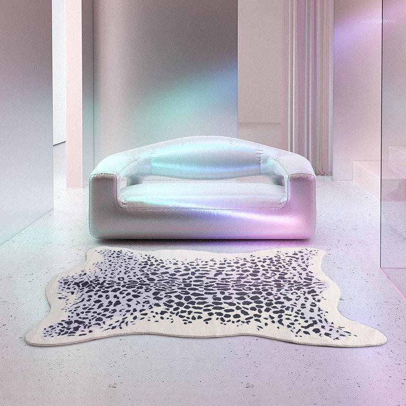 Carpets Imitation Cashmere Thick Carpet Floor Door Mat Anti-slip Pink Purple Leopard Bedroom Living Room Home Decoration
Carpets Imitation Cashmere Thick Carpet Floor Door Mat Anti-slip Pink Purple Leopard Bedroom Living Room Home Decoration