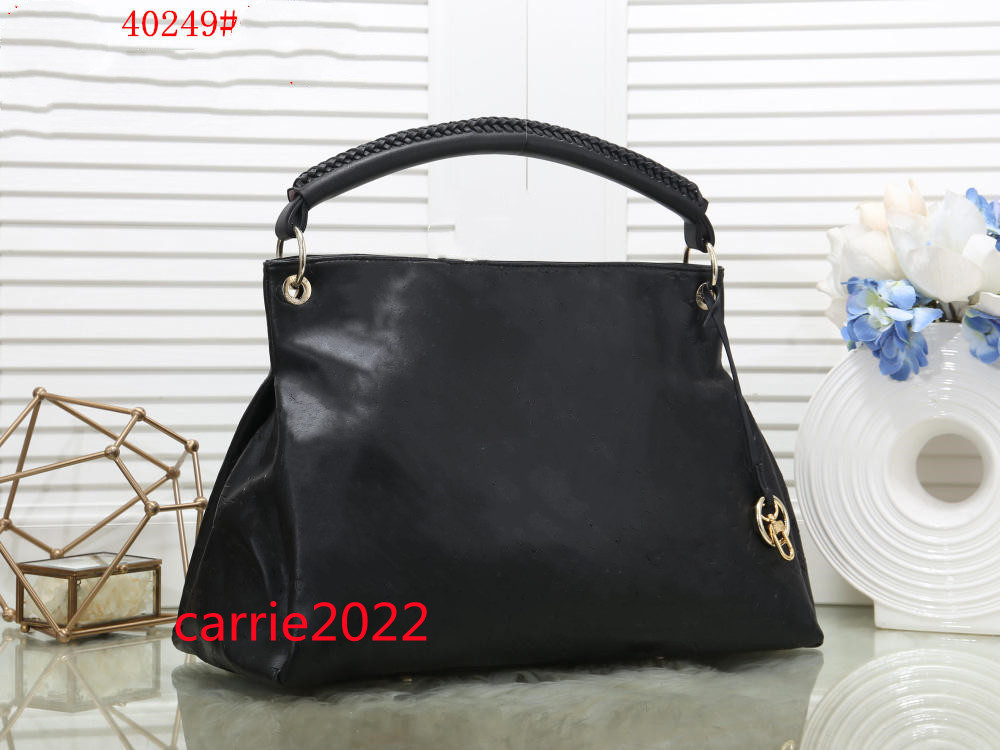 More colors Shopping Bags High quality Fashion PU leather handbags women famous Embossing black designers tote shoulder bags with dust bag, Embossing black 38cm
More colors Shopping Bags High quality Fashion PU leather handbags women famous Embossing black designers tote shoulder bags with dust bag, Embossing black 38cm