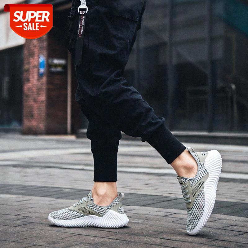 2021 Summer Fashion New Men Shoes Mesh Breathable Lace Up Mens Running Shoes Solid Outdoor Korean Trend Mens Casual Sneakers #wp1n
2021 Summer Fashion New Men Shoes Mesh Breathable Lace Up Mens Running Shoes Solid Outdoor Korean Trend Mens Casual Sneakers #wp1n